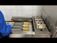 Automatische Aluminiumfolie-Trägerdichtmaschine für die Thermidichtung von Thunfischträgern