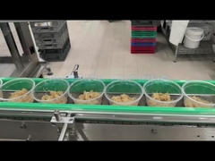 Rotationelle Hochgeschwindigkeitscreme Tasse Dessert Schüssel Füllmaschine mit Sprinkle Zimt