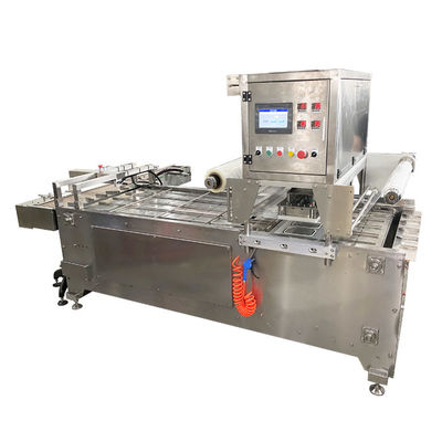 PLC-Steuerungssystem Verpackungsmaschine für Lebensmittelbehälter 25-45 Behälter/Min. Hochgeschwindigkeitsdichter