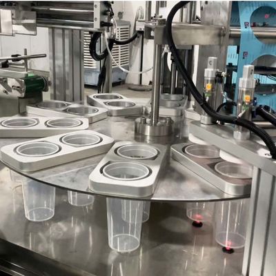 Hochgeschwindigkeits-automatische Becherversiegelungsmaschine für 0,3-0,5 mm Dicke 25-30 Becher/Min